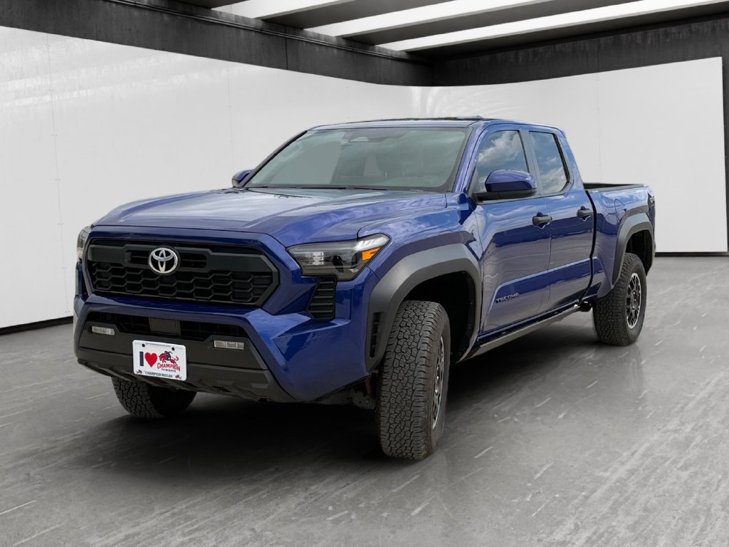 Used 2024 Toyota Tacoma TRD Off-Road AWD/4WD image 1