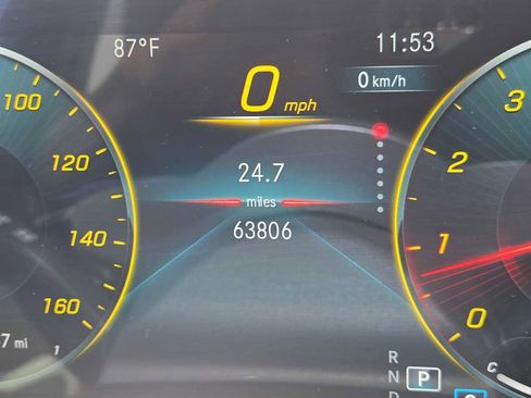 Certified 2020 Mercedes-Benz GLE 350 w/ Premium Package image 29