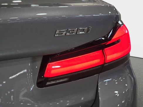 Certified 2023 BMW 530i w/ Premium Package RWD image 27