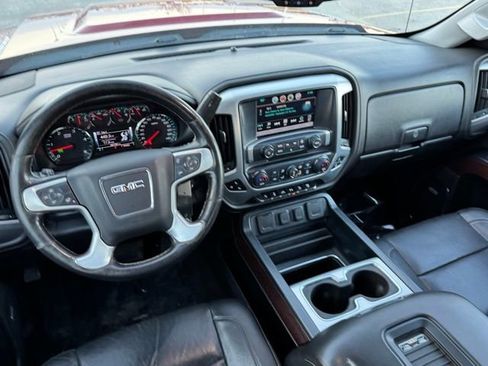 Used 2018 GMC Sierra 2500 SLT w/ Duramax Plus Package AWD/4WD image 6