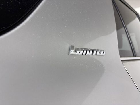 Used 2021 Toyota 4Runner Limited image 35