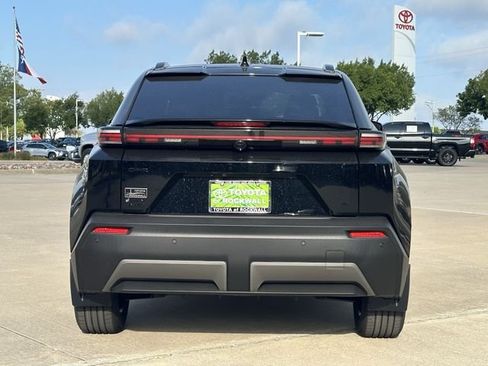New 2026 Toyota C-HR AWD/4WD image 4