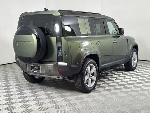 New 2026 Land Rover Defender 110 S image 5