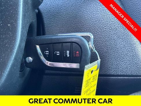 Used 2022 Toyota Corolla SE image 27