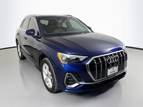 Used 2022 Audi Q3 2.0T Premium AWD/4WD image 3