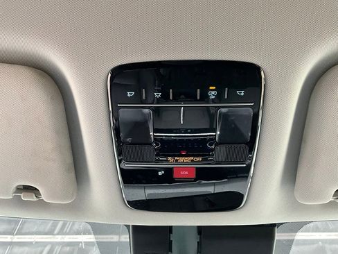 Used 2025 Hyundai Santa Fe SEL image 18