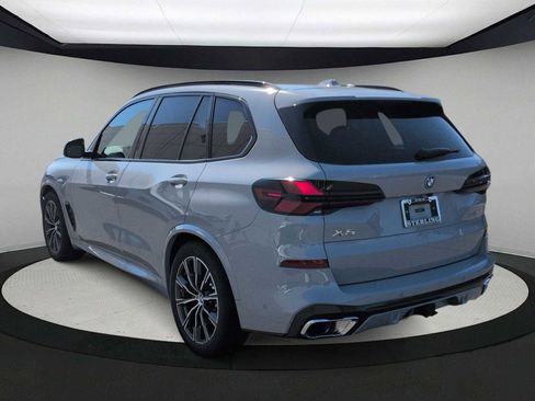 New 2026 BMW X5 xDrive50e w/ M Sport Package image 6