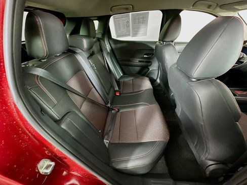 Certified 2025 Nissan Kicks SR AWD/4WD image 33