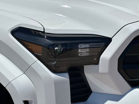 New 2026 Toyota Tacoma SR5 AWD/4WD image 30