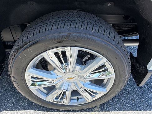 New 2026 Chevrolet Silverado 1500 High Country AWD/4WD image 9
