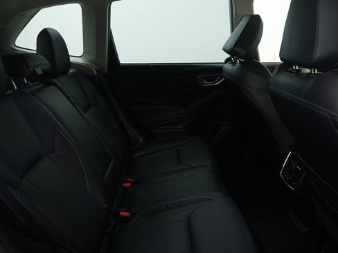 Used 2023 Subaru Forester Touring image 12