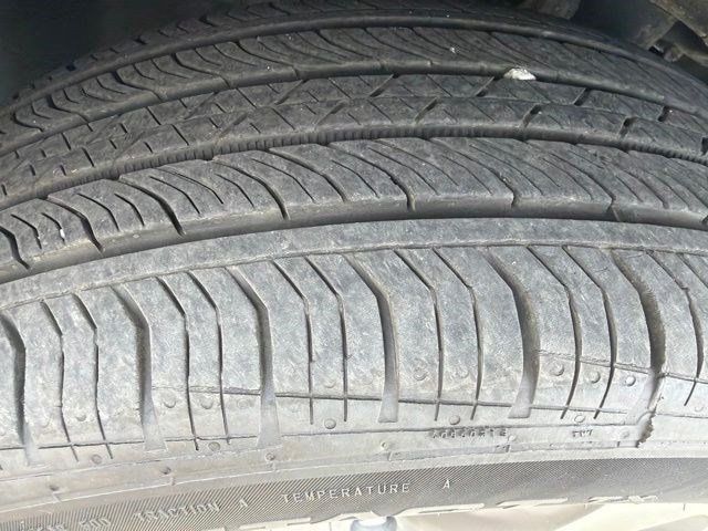 Used 2022 Jeep Cherokee Limited AWD/4WD image 9