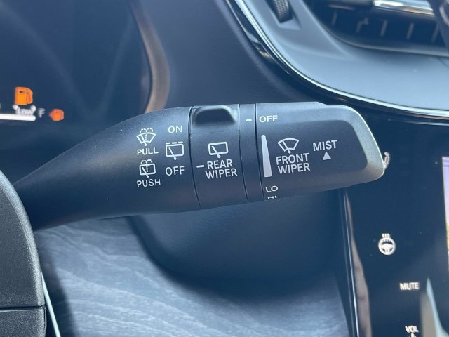 New 2026 Jeep Grand Cherokee Limited w/ Limited Altitude Package RWD image 37