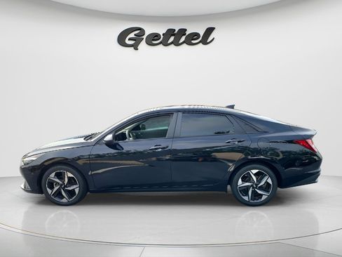 Used 2023 Hyundai Elantra SEL w/ Convenience Package FWD image 8