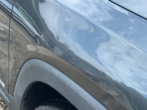 Used 2020 GMC Terrain SLT image 11