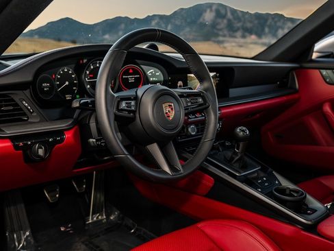 Used 2024 Porsche 911 Carrera S image 14