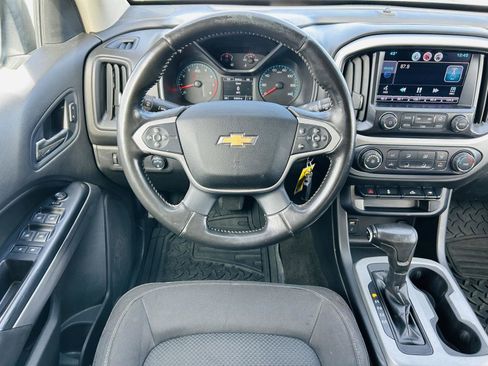 Used 2015 Chevrolet Colorado LT image 8