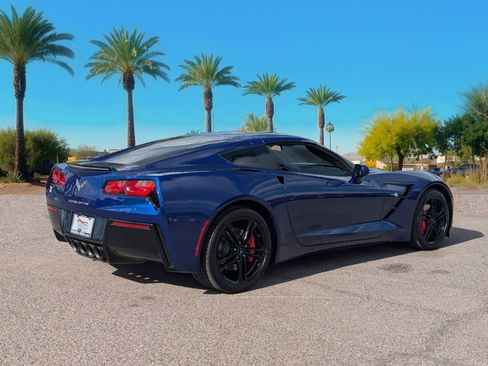 Used 2017 Chevrolet Corvette Stingray Coupe w/ 1LT image 5