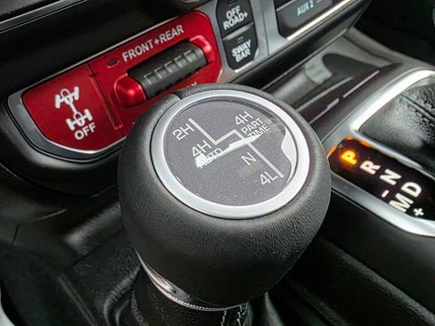 New 2026 Jeep Wrangler Unlimited Rubicon AWD/4WD image 37