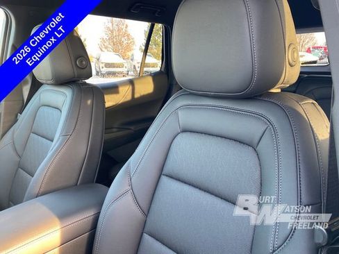 New 2026 Chevrolet Equinox LT w/ Convenience Package II image 9