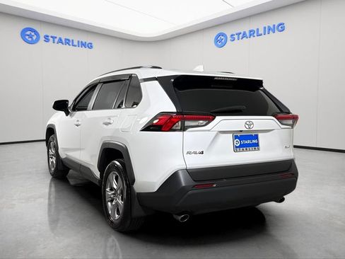 Used 2025 Toyota RAV4 XLE w/ Convenience Package FWD image 6