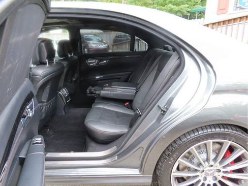 Used 2012 Mercedes-Benz S 63 AMG image 12