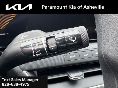 New 2025 Kia K4 LXS image 26