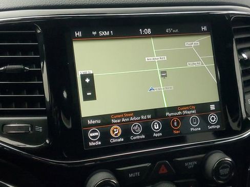 Used 2020 Jeep Grand Cherokee Limited image 23