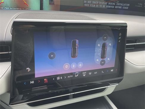 New 2026 Lincoln Nautilus Reserve image 22