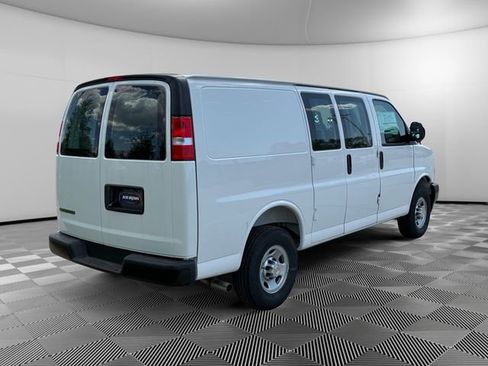 New 2026 Chevrolet Express 2500 w/ Driver Convenience Package RWD image 5