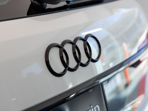 Used 2025 Audi RS 6 performance image 42