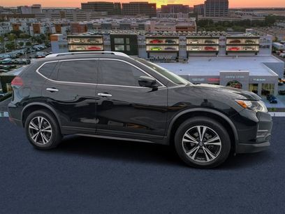 Used 2019 Nissan Rogue SV w/ Premium Package