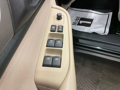 Used 2019 Subaru Outback 2.5i Premium image 12