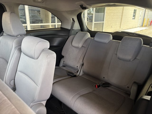 Used 2019 Honda Odyssey EX image 11