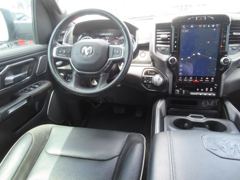 Used 2023 RAM 1500 Laramie AWD/4WD image 14