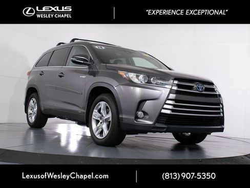 Used 2018 Toyota Highlander Limited AWD/4WD image 1