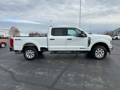 Certified 2024 Ford F250 XLT AWD/4WD image 5
