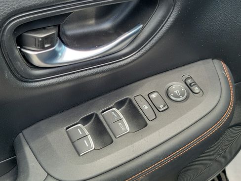 Certified 2024 Honda HR-V Sport image 18