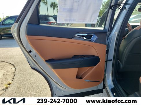 New 2026 Kia Sportage X-Line w/ X-Line Technology Package AWD/4WD image 15