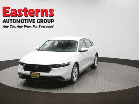Used 2025 Honda Accord LX image 55