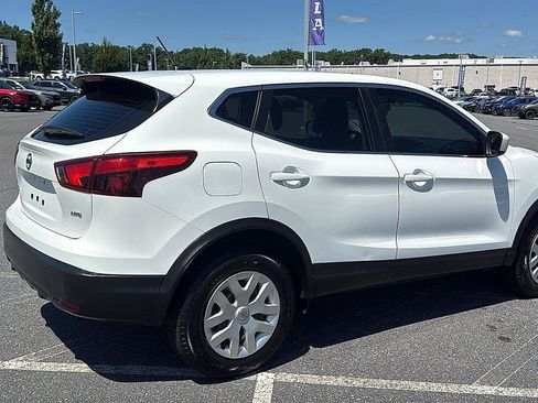 Used 2019 Nissan Rogue Sport S AWD/4WD image 5