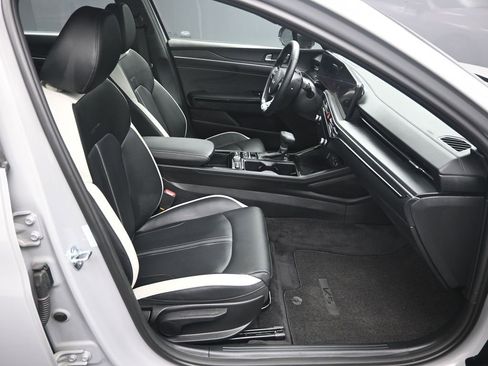 Certified 2025 Kia K5 GT-Line w/ GT-Line Premium Package image 39