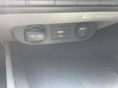 Used 2023 Hyundai Elantra SEL w/ Convenience Package FWD image 27