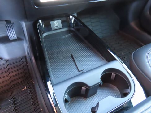 Used 2025 Ford Mustang Mach-E Premium image 26