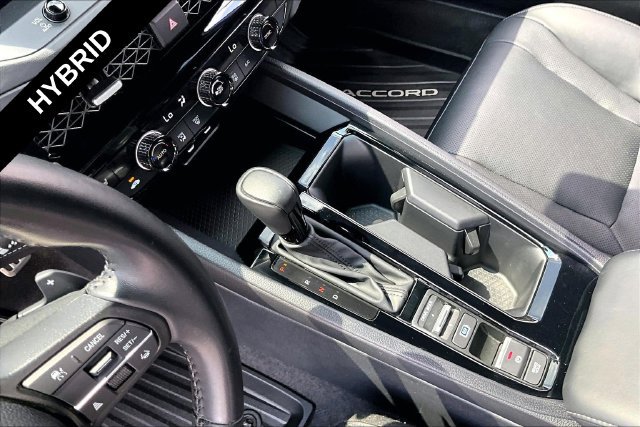 Used 2024 Honda Accord Sport image 13