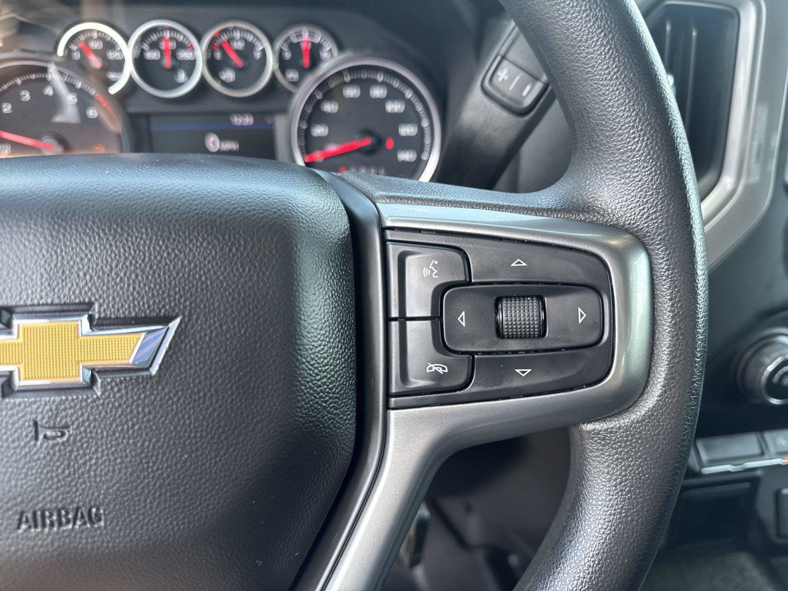 Used 2022 Chevrolet Silverado 1500 Custom w/ Safety Confidence Package AWD/4WD image 22