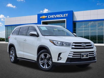 Used 2019 Toyota Highlander Limited Platinum