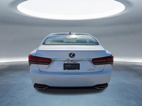 Used 2021 Lexus LS 500 AWD w/ Interior Upgrade Package image 5