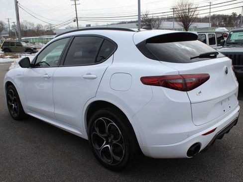Used 2023 Alfa Romeo Stelvio Veloce image 29