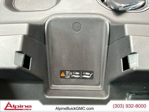 Used 2024 GMC Sierra 1500 SLT w/ SLT Premium Plus Package AWD/4WD image 16
